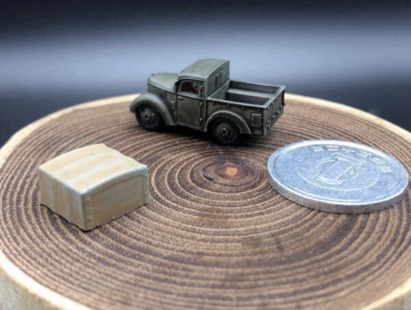 HINODE 1/144レジンキット　未塗装　WW2日本陸軍　九五式小型貨物自動車 - 画像 (8)